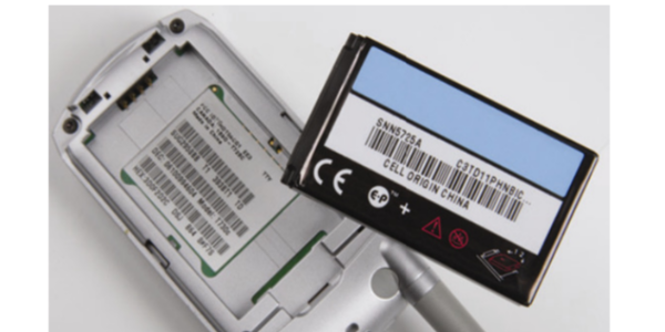 艾利UL認證PET不幹膠材（cái）料中有一款是（shì）亞白（bái）麥（mài）拉，請問（wèn）型號是什麽？