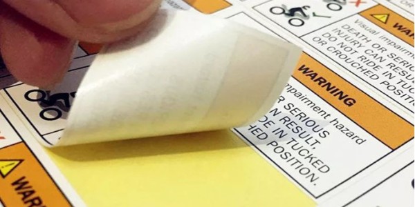 如何去掉電動車上的飾（shì）紋不幹膠材（cái）料？